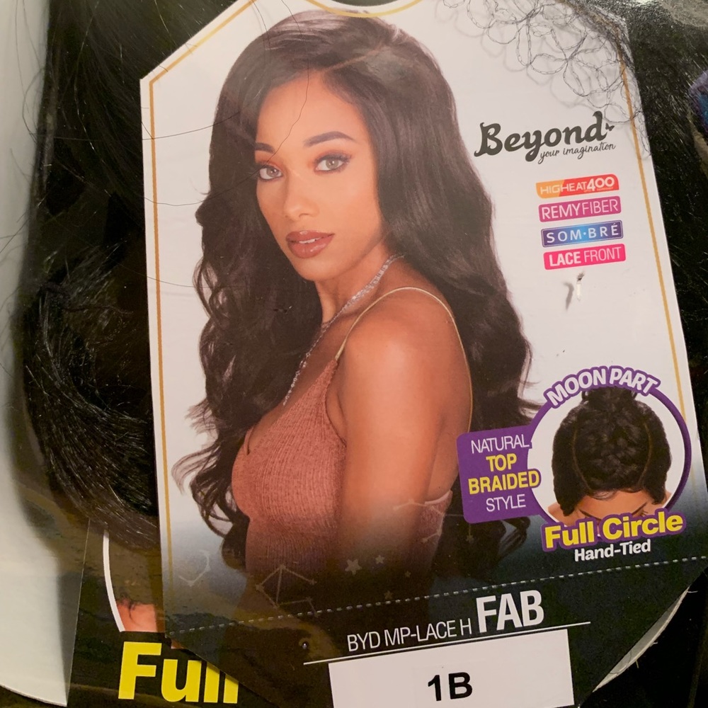Moon Part Wig